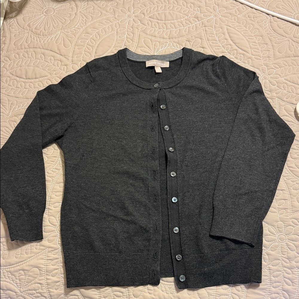 Banana Republic Dark Gray Sweater